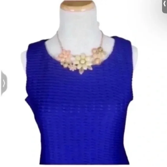 Calvin Klein Top - Picture 2 of 3